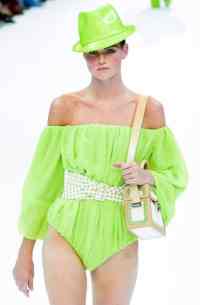 "ANNI '50" GIVENCHY PRET A PORTER PRIMAVERA/ESTATE 2001