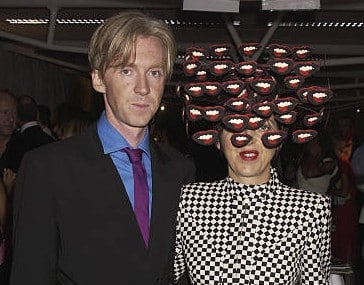 PHILIP TREACY, IL CAPPELLAIO MATTO DELLA MODA 1 Phillip Treacy and Isabella Blow attend the 2003 Lycra British Style Awards at Old Billinsgate Market on September 26, 2003 in London.