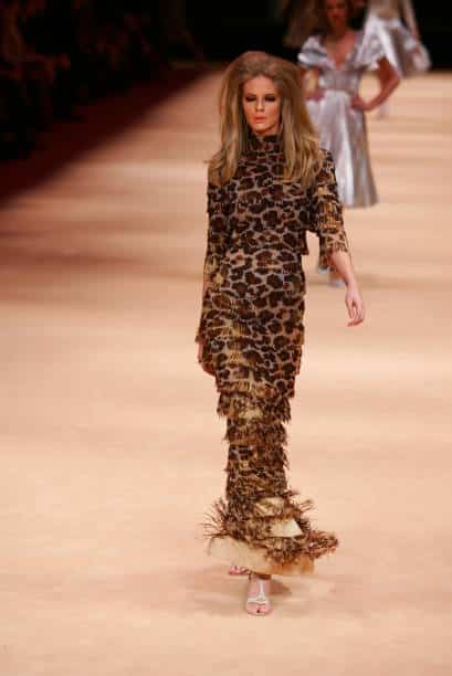 THE MAN WHO KNEW TOO MUCH MCQUEEN - FW 2005 8 THE MAN WHO KNEW TOO MUCH MCQUEEN FW 2005