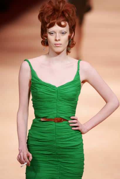 THE MAN WHO KNEW TOO MUCH MCQUEEN - FW 2005 21 THE MAN WHO KNEW TOO MUCH MCQUEEN FW 2005